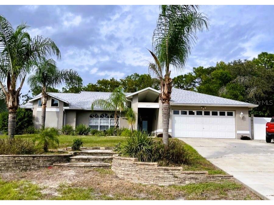 2571 Running Oak Court Spring Hill FL 34608 TB8437122 image1