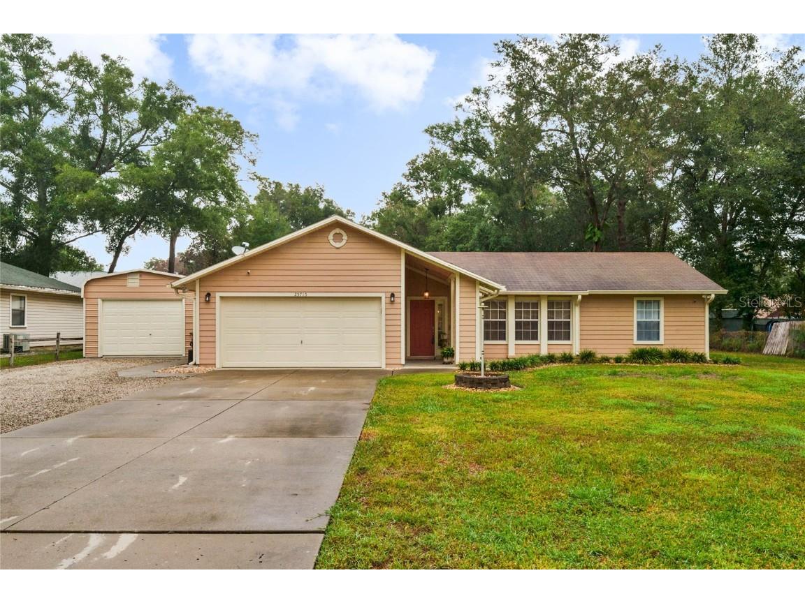 25715 Timuquana Drive Sorrento FL 32776 V4933306 image1