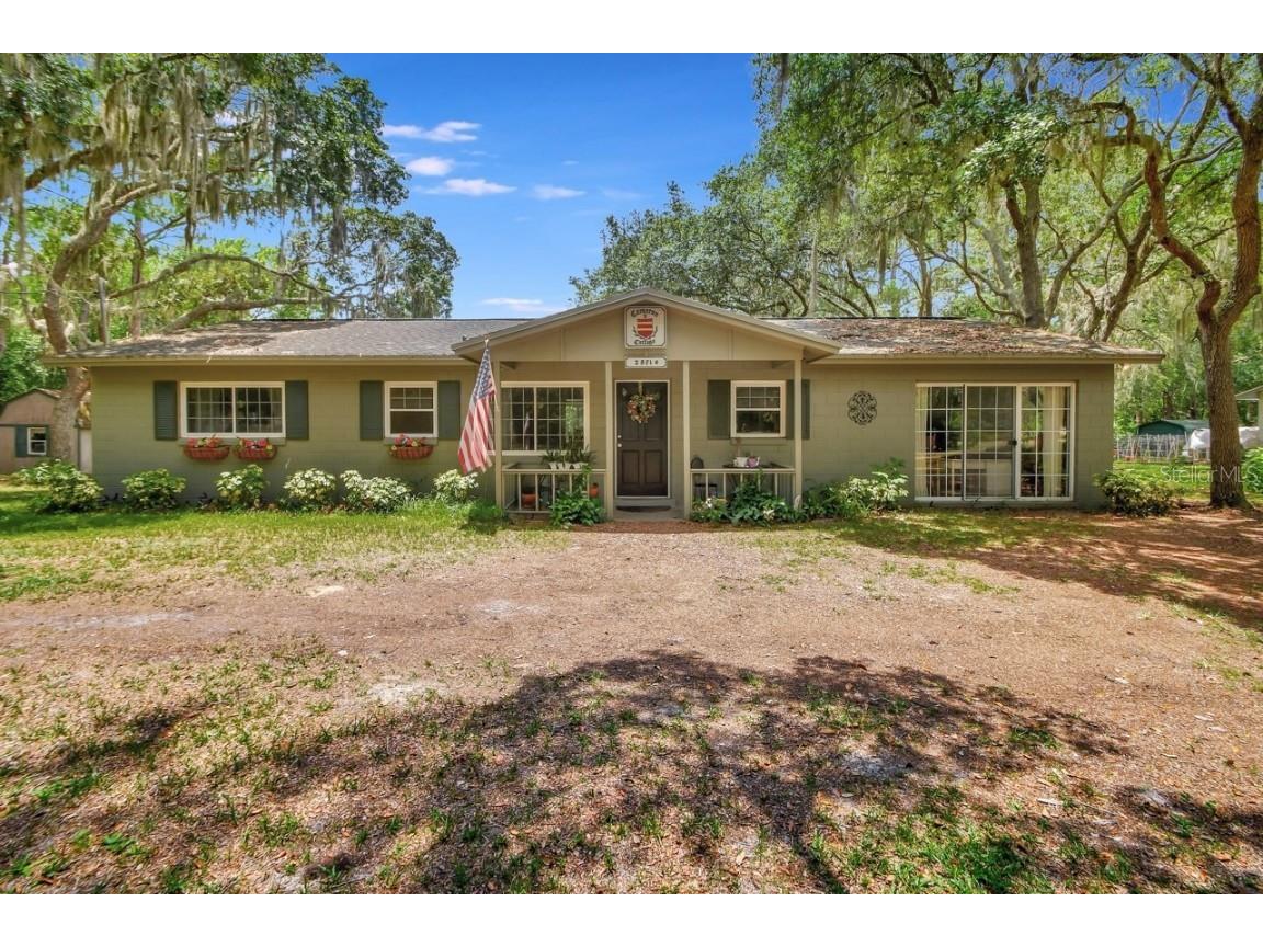 25716 Fishermans Road Paisley FL 32767 V4936550 image1