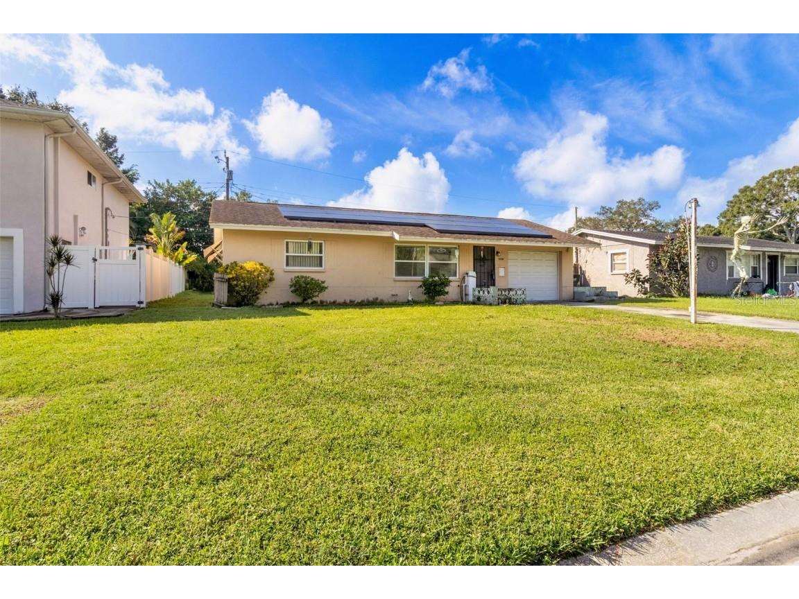 2572 62nd Terrace N Saint Petersburg FL 33702 TB8309222 image1