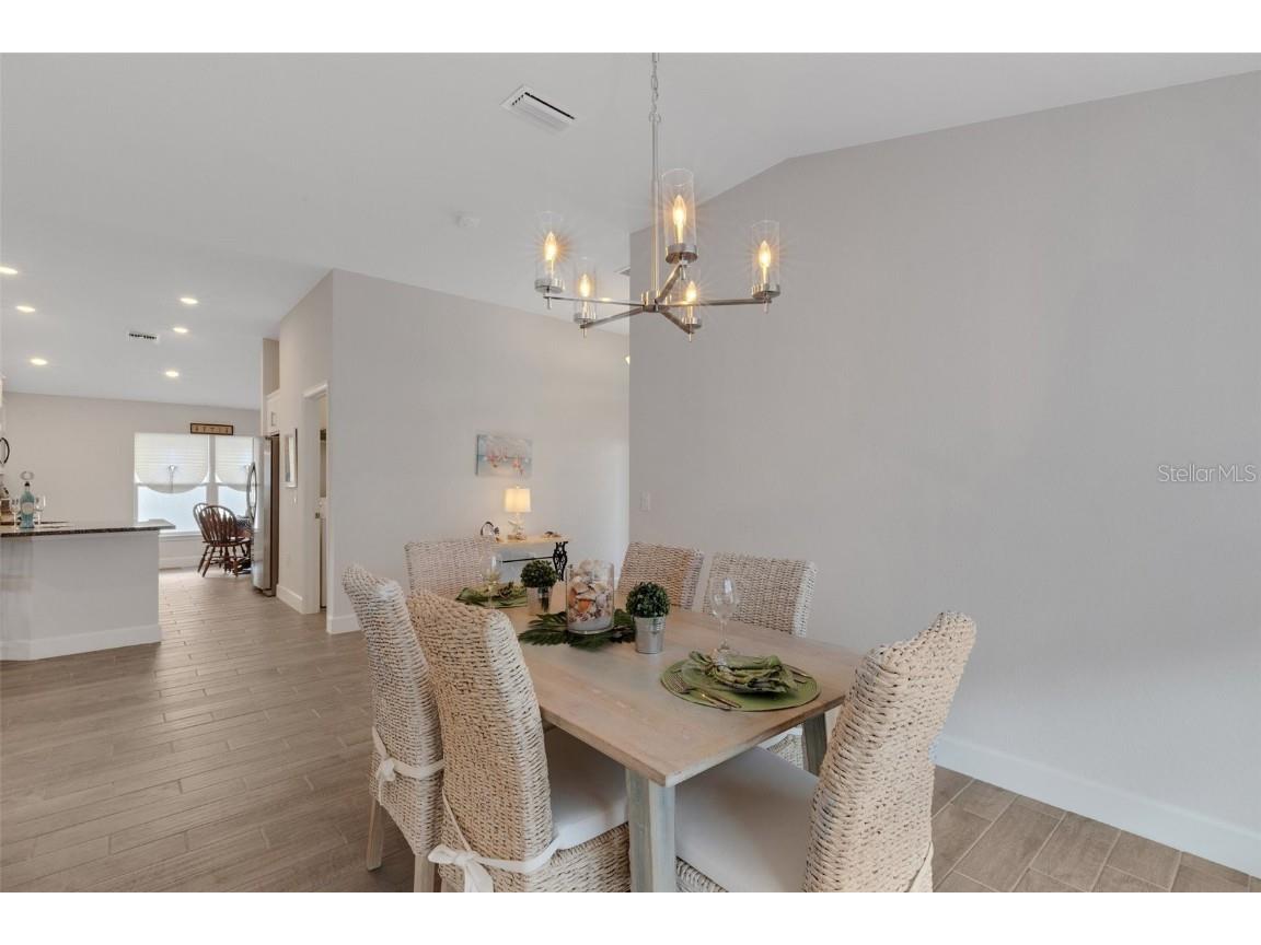 2572 Averland Loop North Port FL 34287 N6137301 image18