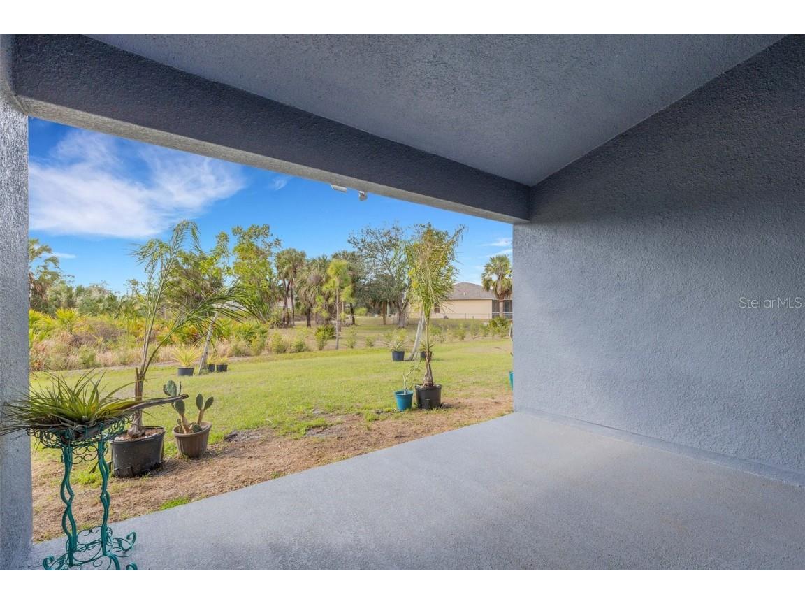 2572 Averland Loop North Port FL 34287 N6137301 image50