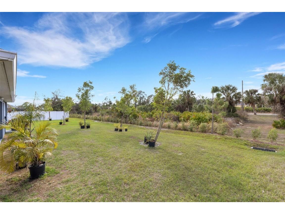 2572 Averland Loop North Port FL 34287 N6137301 image54