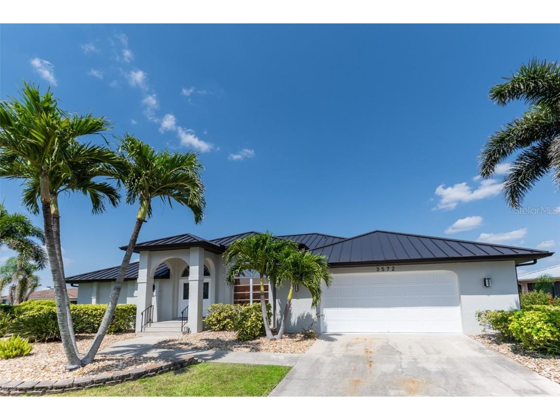 2572 Brazilia Court Punta Gorda FL 33950 C7509135 image1
