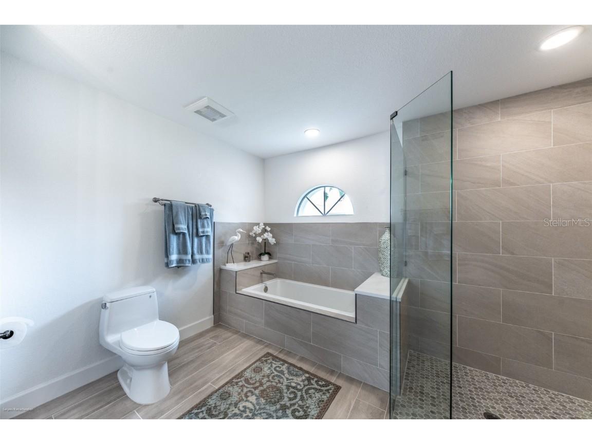 2572 Brazilia Court Punta Gorda FL 33950 C7509135 image20