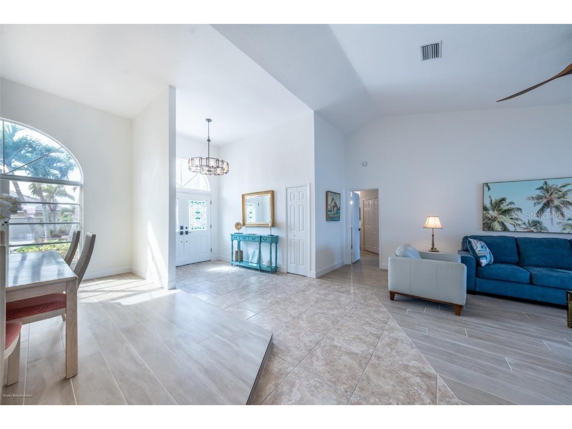 2572 Brazilia Court Punta Gorda FL 33950 C7509135 image4