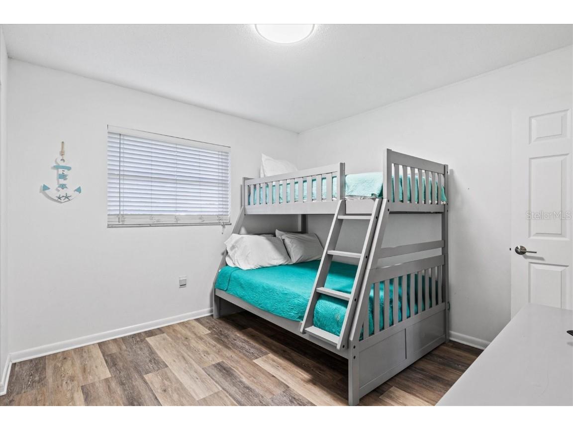 2572 Jefferson Circle Sarasota FL 34239 A4596618 image32