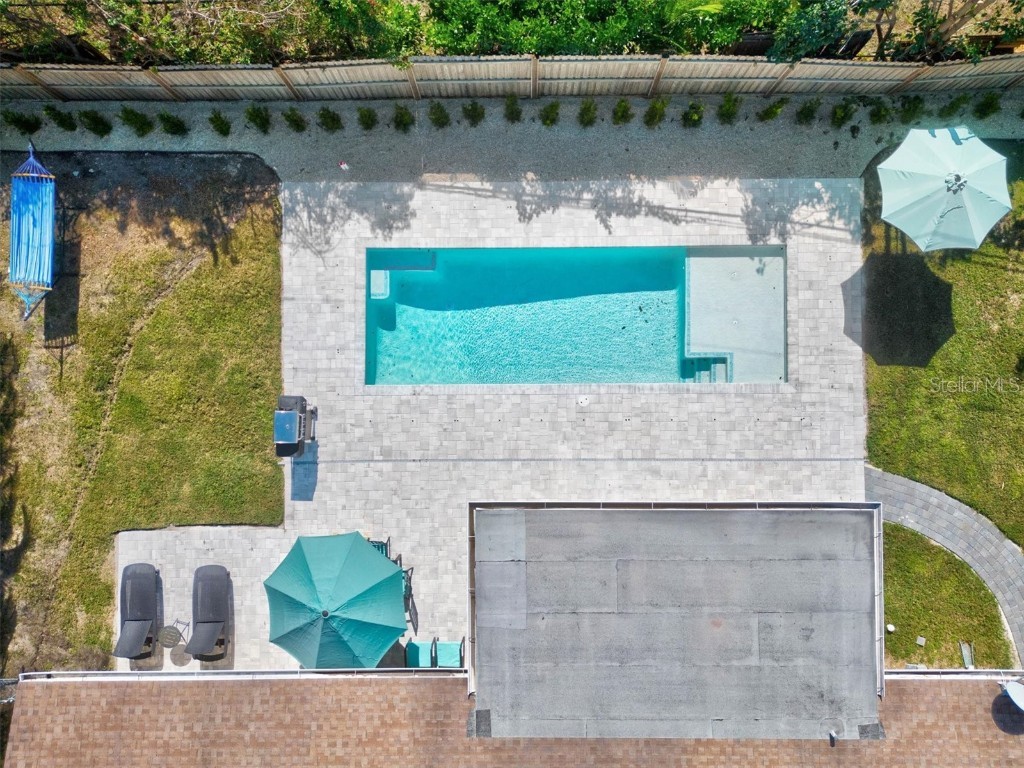 2572 Jefferson Circle Sarasota FL 34239 A4596618 image4