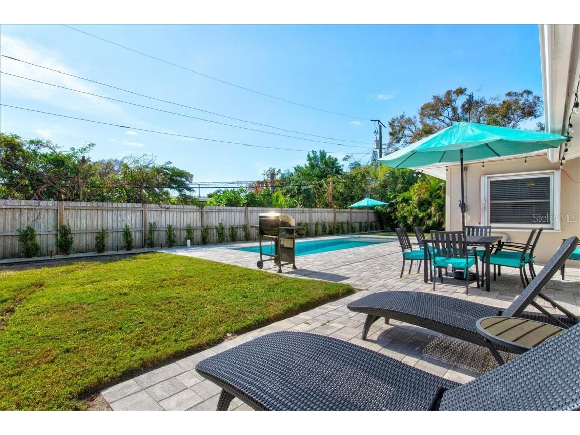 2572 Jefferson Circle Sarasota FL 34239 A4596618 image42