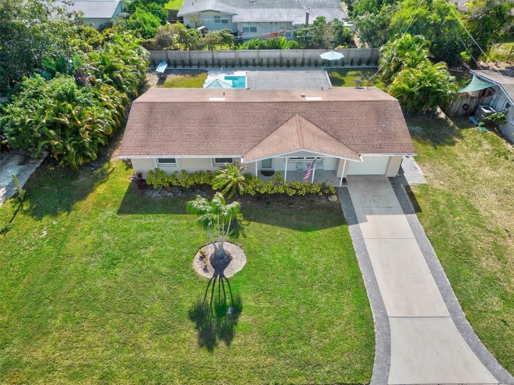 2572 Jefferson Circle Sarasota FL 34239 A4596618 image45