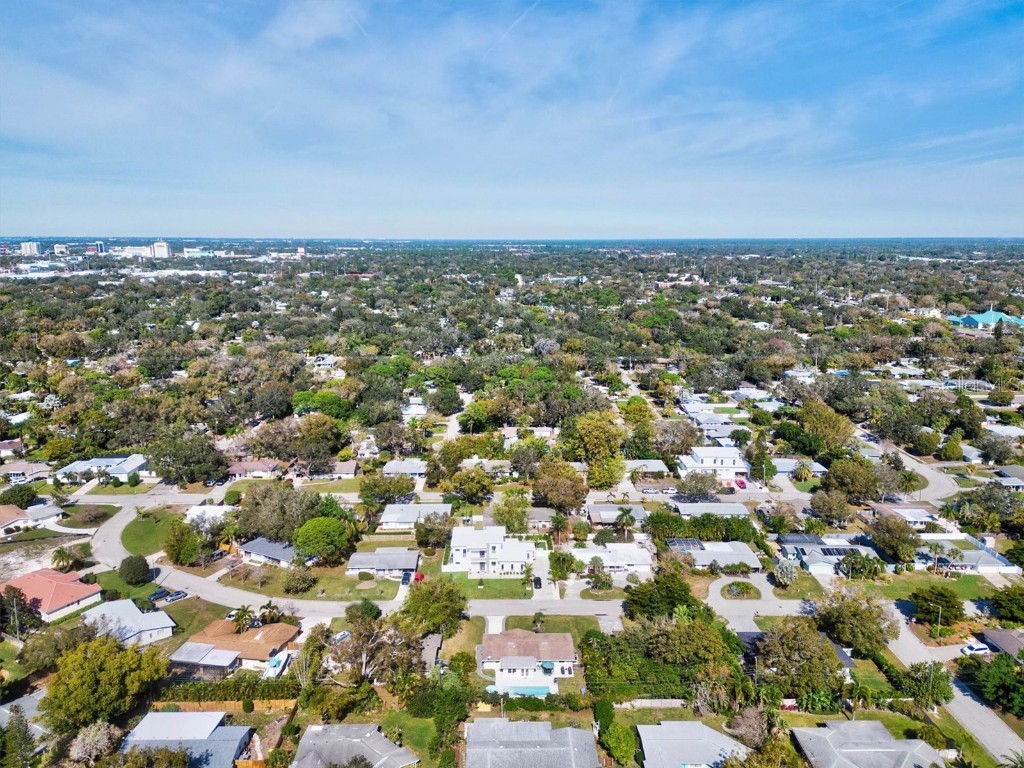 2572 Jefferson Circle Sarasota FL 34239 A4596618 image54