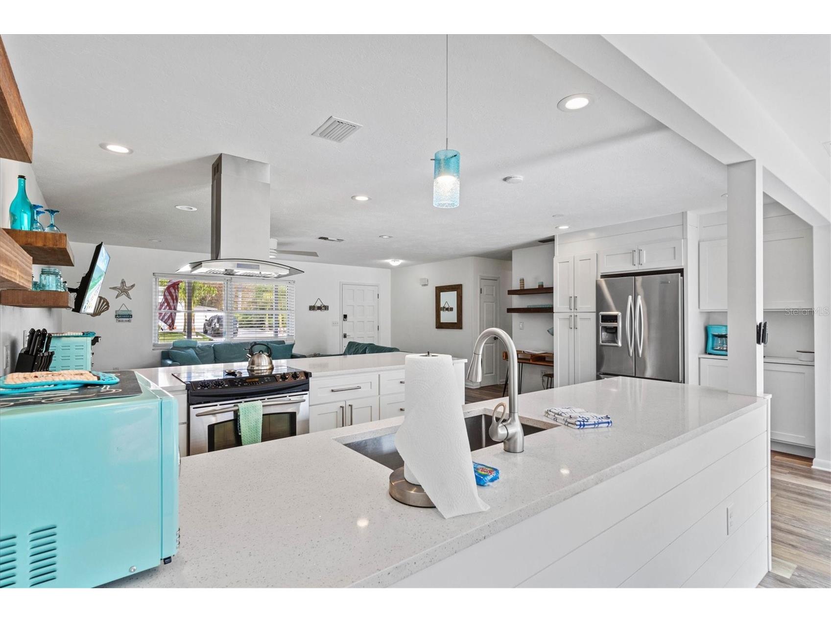 2572 Jefferson Circle Sarasota FL 34239 A4693524 image19