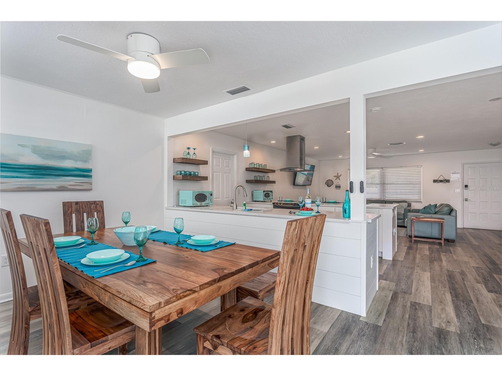 2572 Jefferson Circle Sarasota FL 34239 A4693524 image21