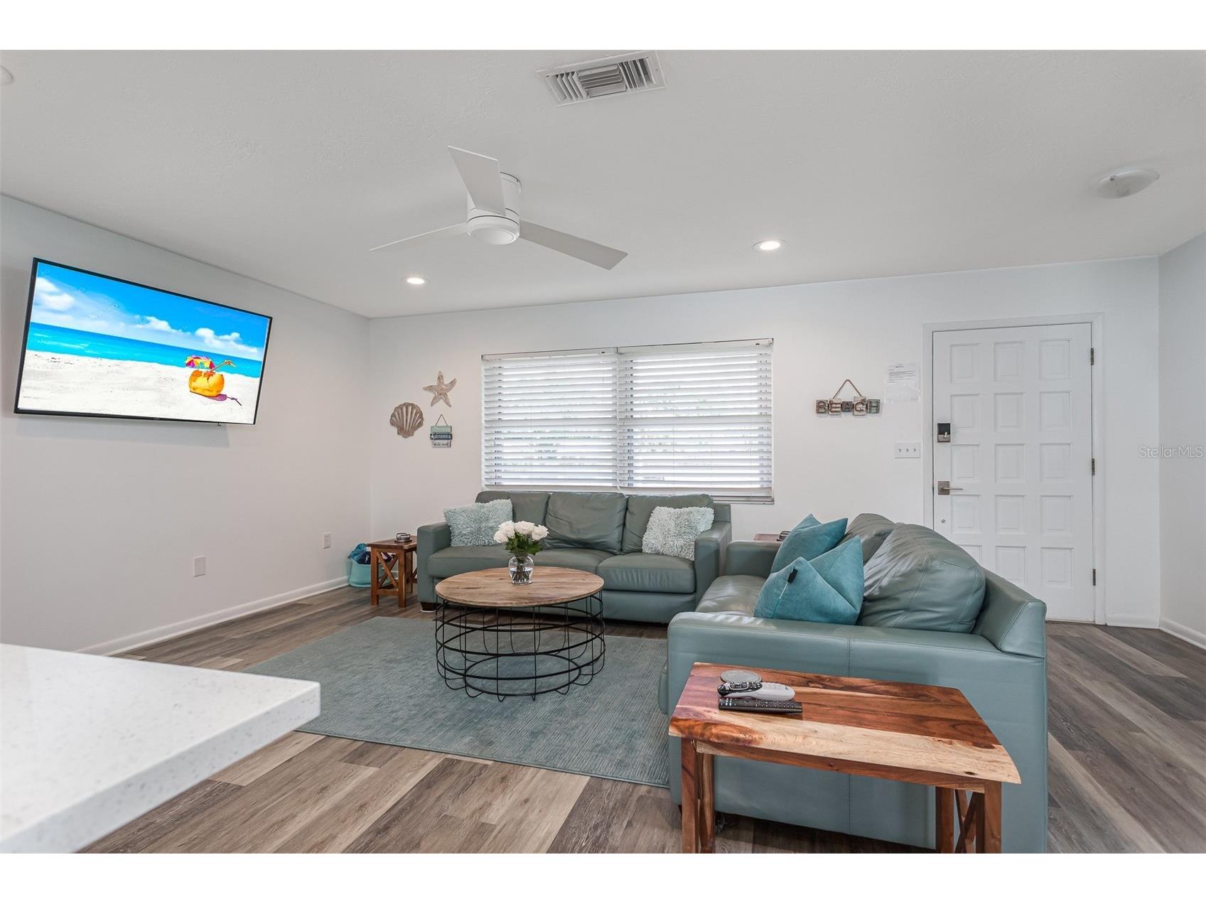 2572 Jefferson Circle Sarasota FL 34239 A4693524 image25