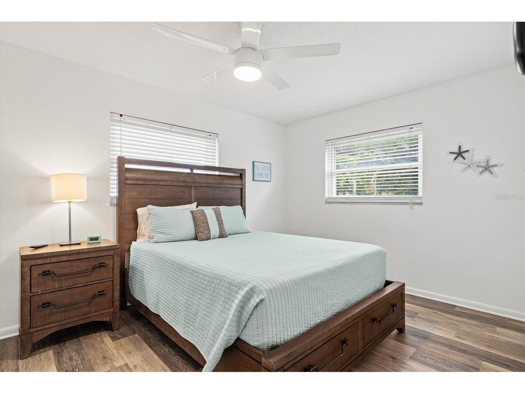 2572 Jefferson Circle Sarasota FL 34239 A4693524 image37