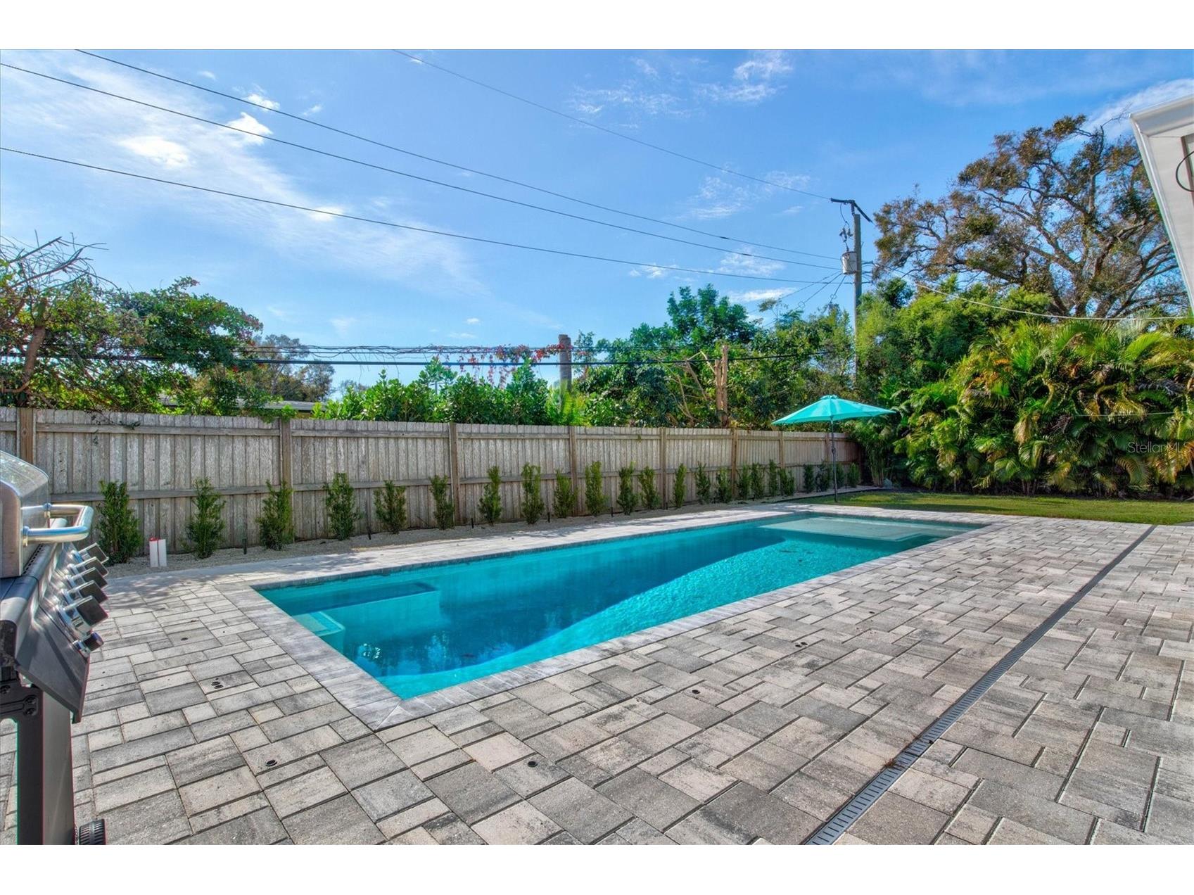 2572 Jefferson Circle Sarasota FL 34239 A4693524 image46