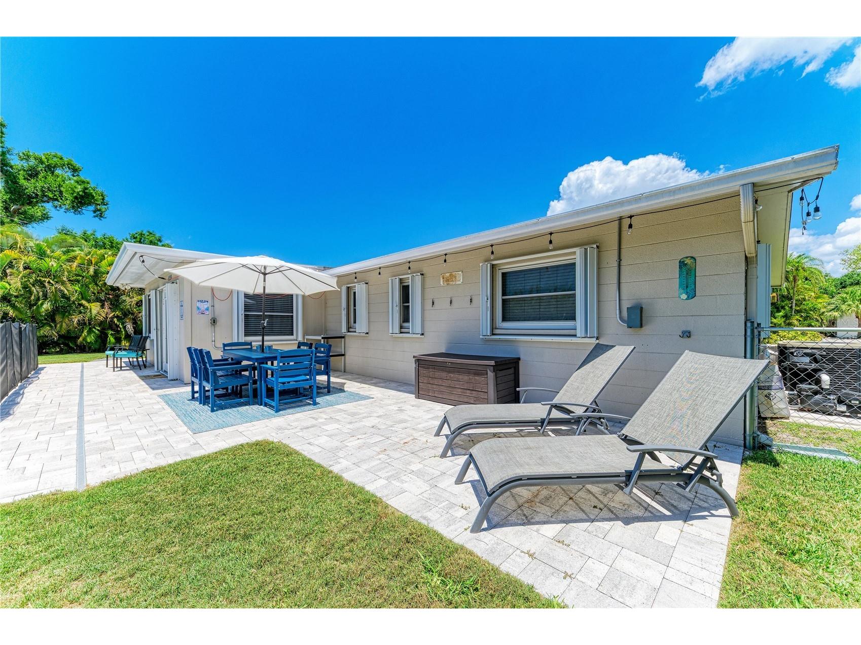 2572 Jefferson Circle Sarasota FL 34239 A4693524 image53