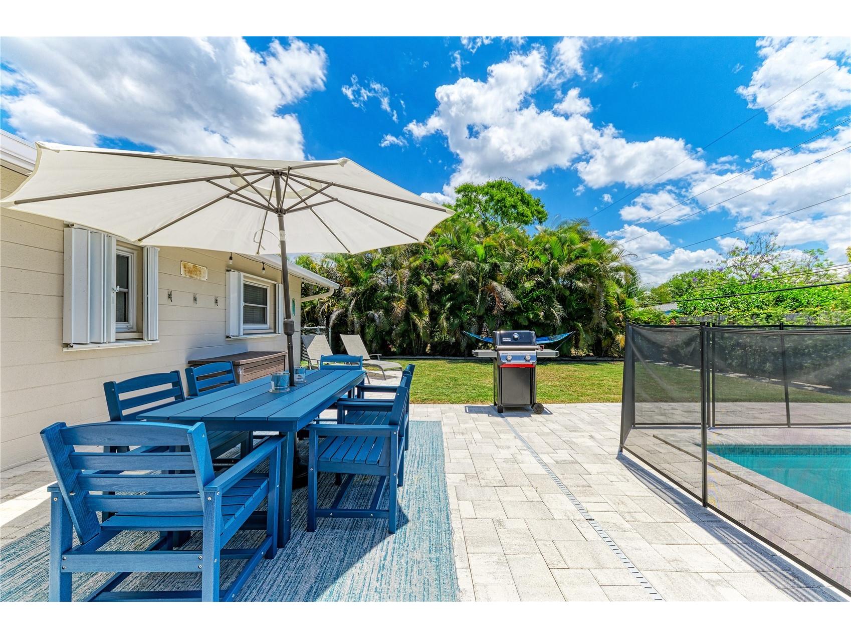 2572 Jefferson Circle Sarasota FL 34239 A4693524 image56