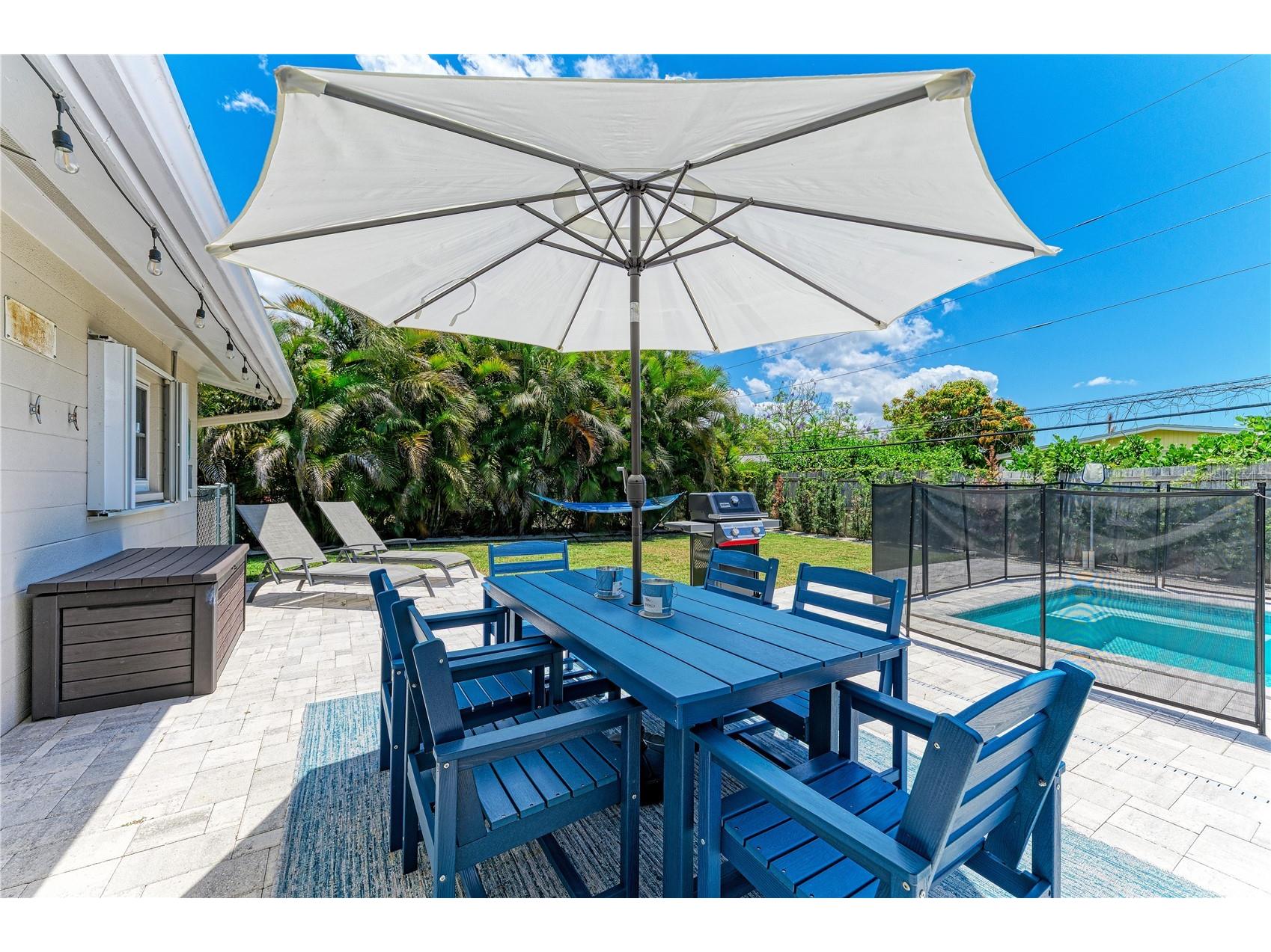 2572 Jefferson Circle Sarasota FL 34239 A4693524 image57