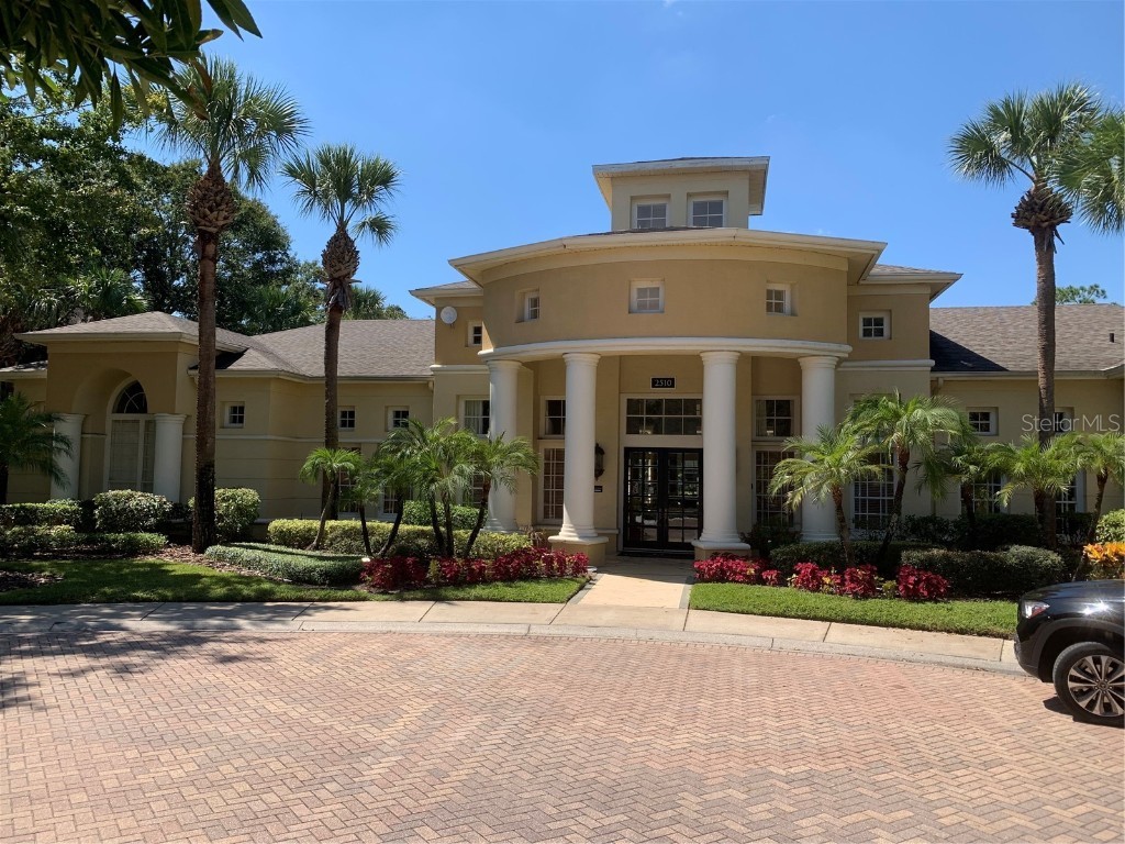 2572 Robert Trent Jones Drive #1214 Orlando FL 32835 O6145771 image1