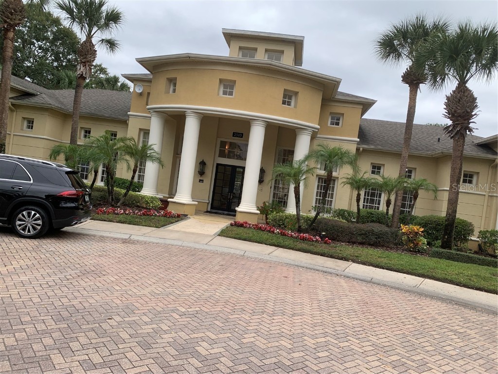 2572 Robert Trent Jones Drive #1222 Orlando FL 32835 O6154718 image1