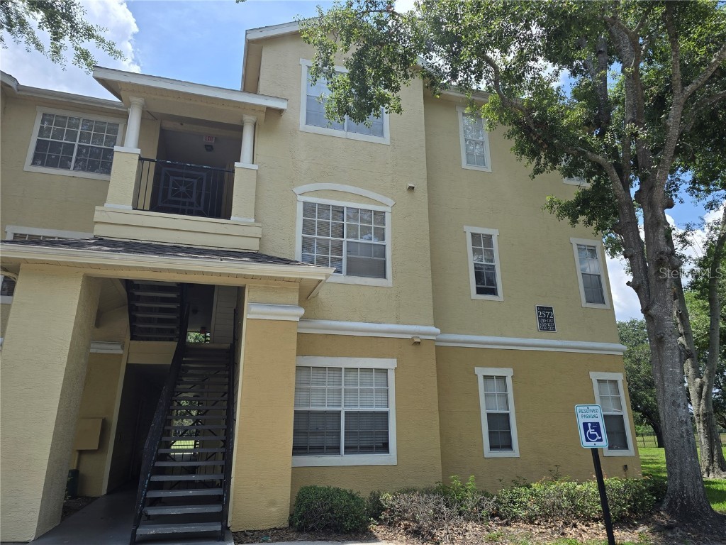 2572 Robert Trent Jones Drive #1227 Orlando FL 32835 S5127444 image1