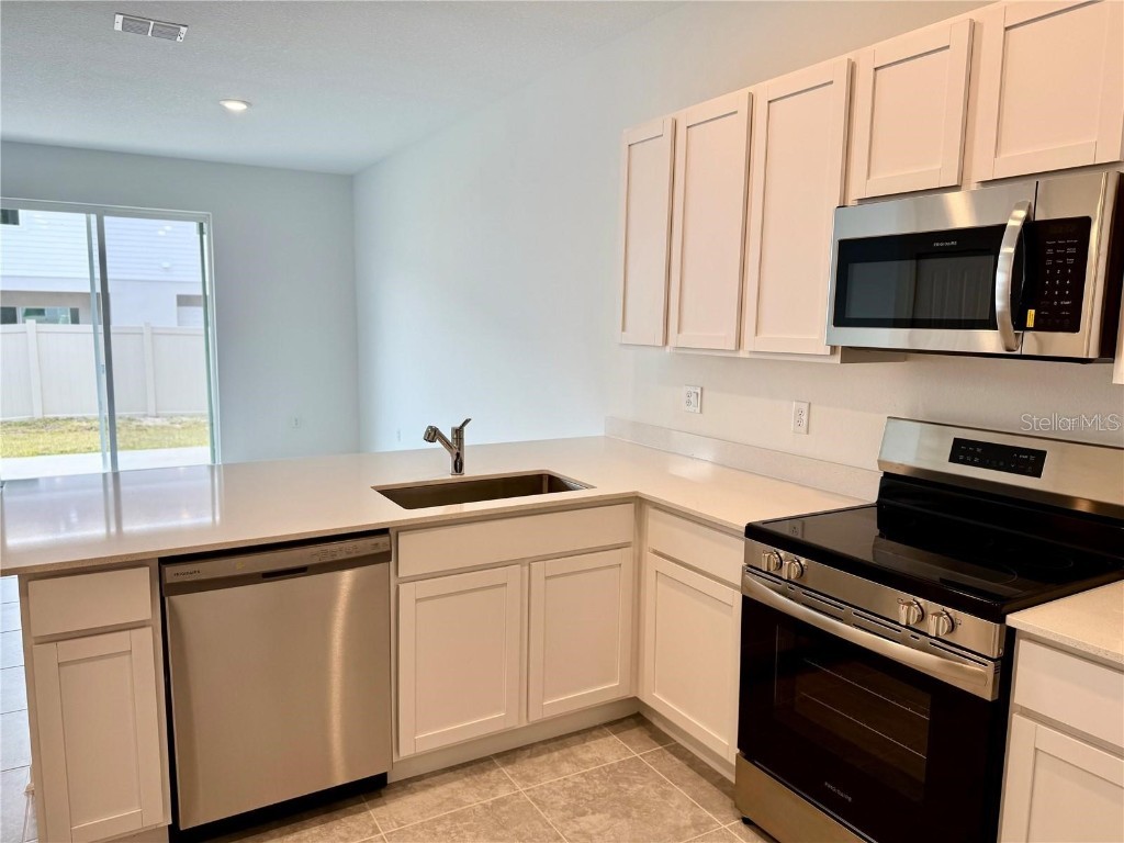 2572 Skyline Loop Kissimmee FL 34758 S5138480 image19