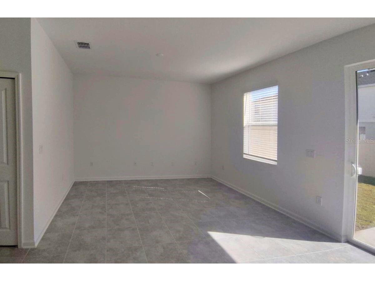 2572 Skyline Loop Kissimmee FL 34758 S5141413 image5