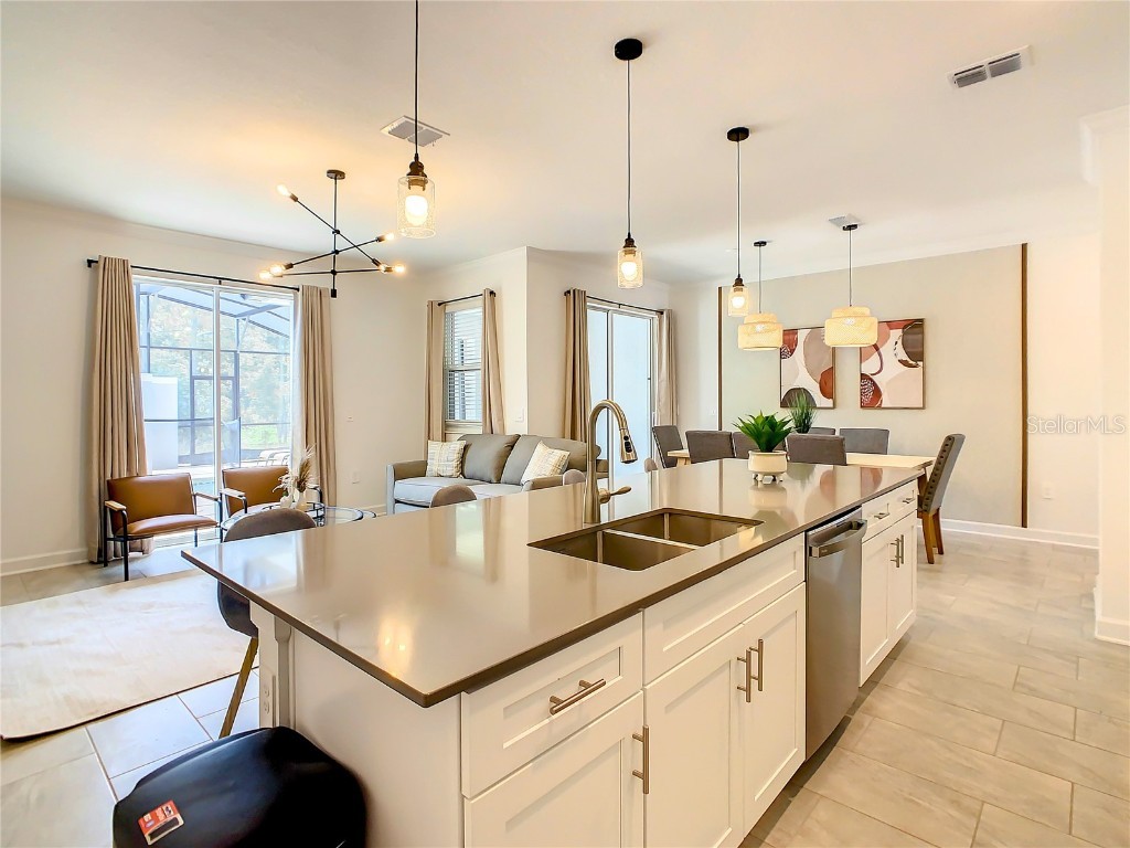 2573 Reading Trail Kissimmee FL 34746 O6343069 image17