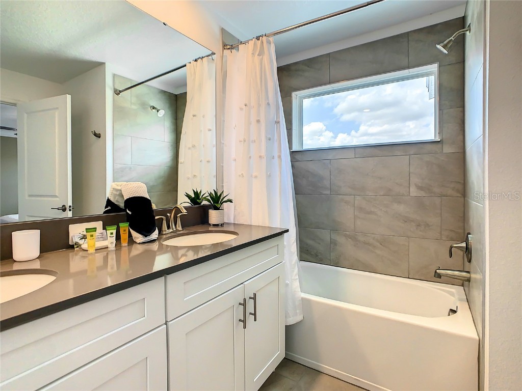 2573 Reading Trail Kissimmee FL 34746 O6343069 image35