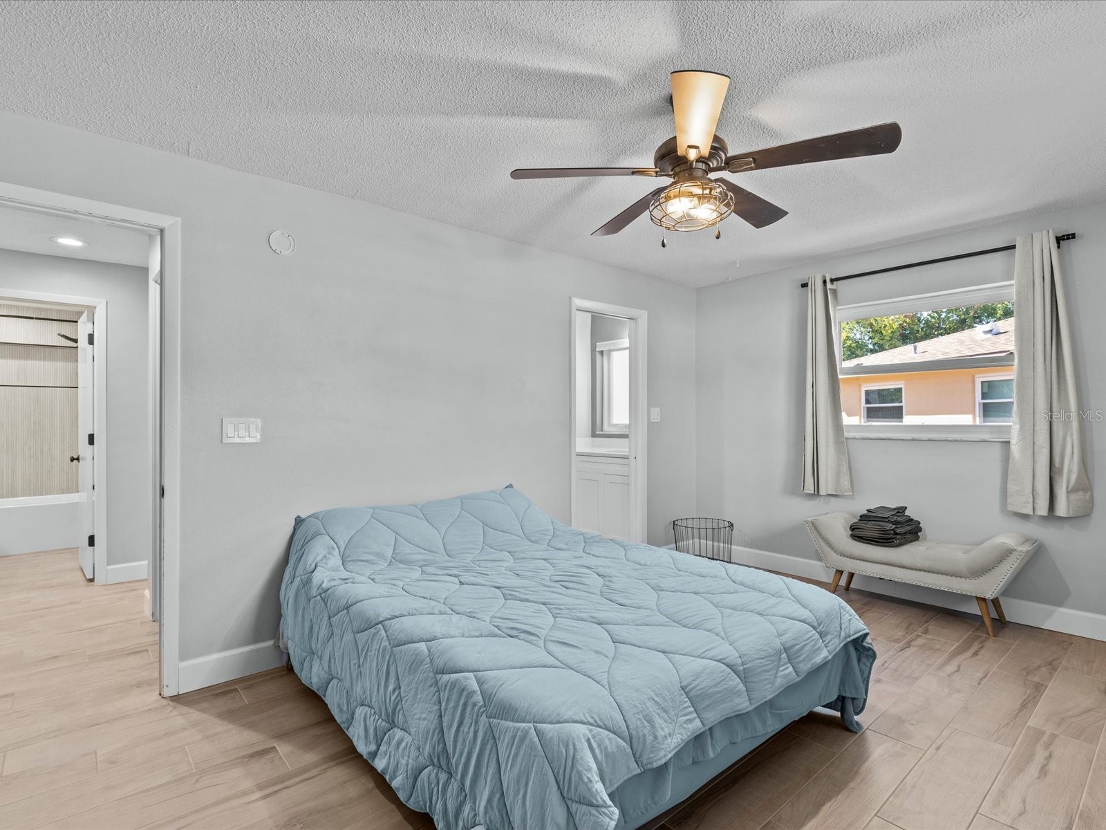 2573 Redwood Circle Clearwater FL 33763 TB8472394 image15