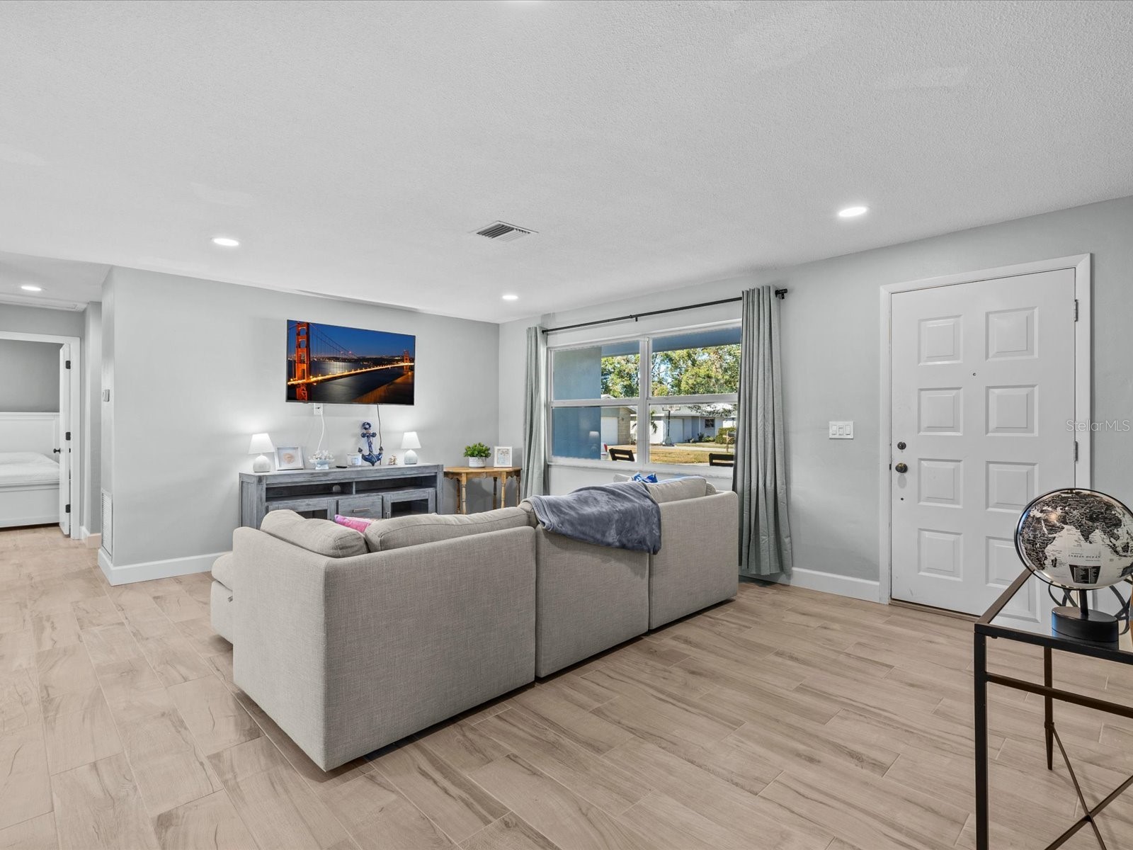 2573 Redwood Circle Clearwater FL 33763 TB8472394 image23