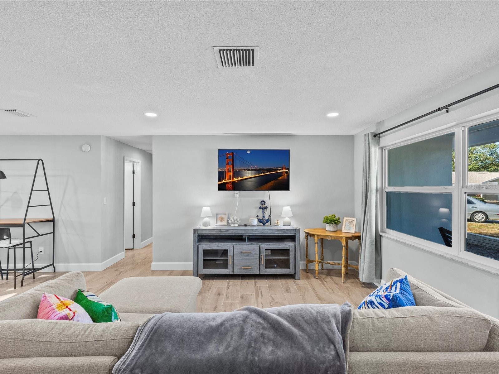 2573 Redwood Circle Clearwater FL 33763 TB8472394 image5