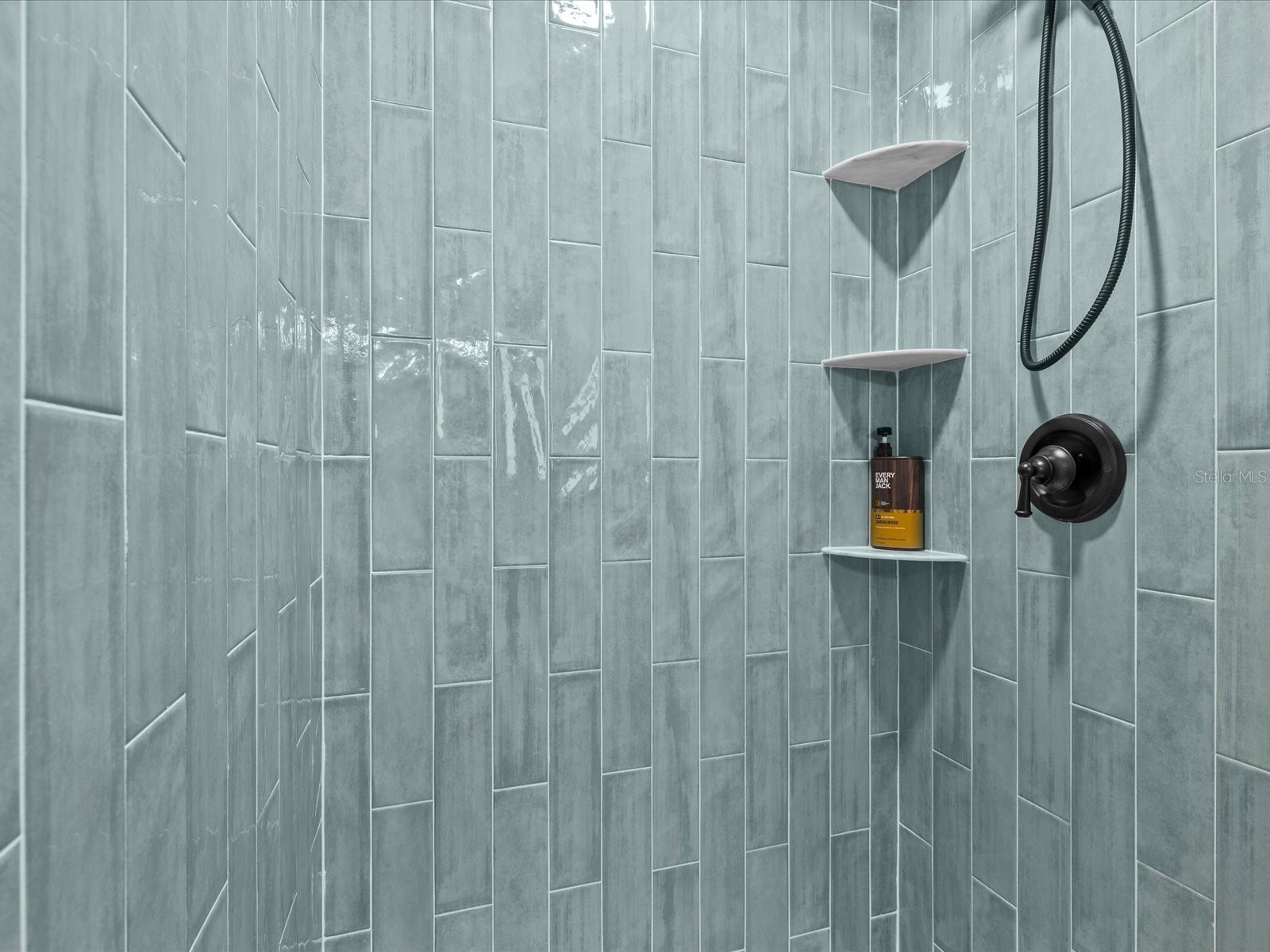 2573 Redwood Circle Clearwater FL 33763 TB8472394 image6