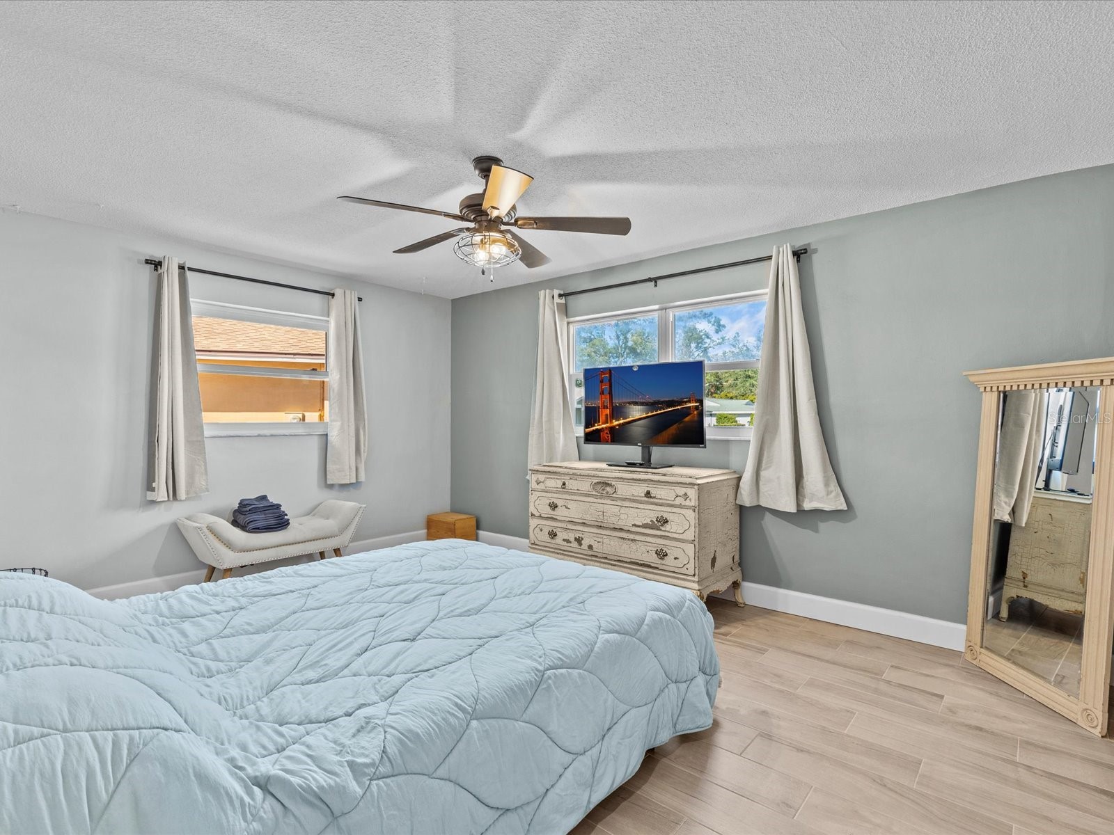 2573 Redwood Circle Clearwater FL 33763 TB8472394 image7