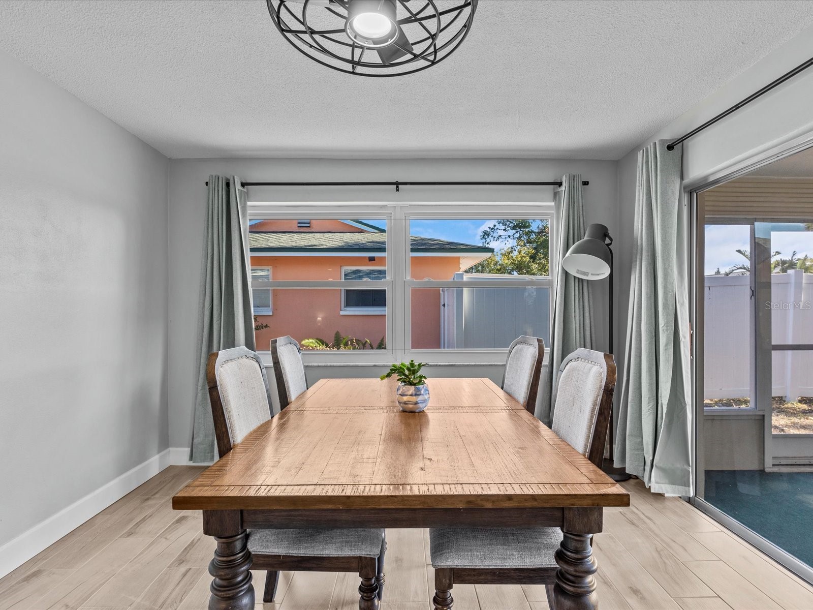 2573 Redwood Circle Clearwater FL 33763 TB8472394 image8