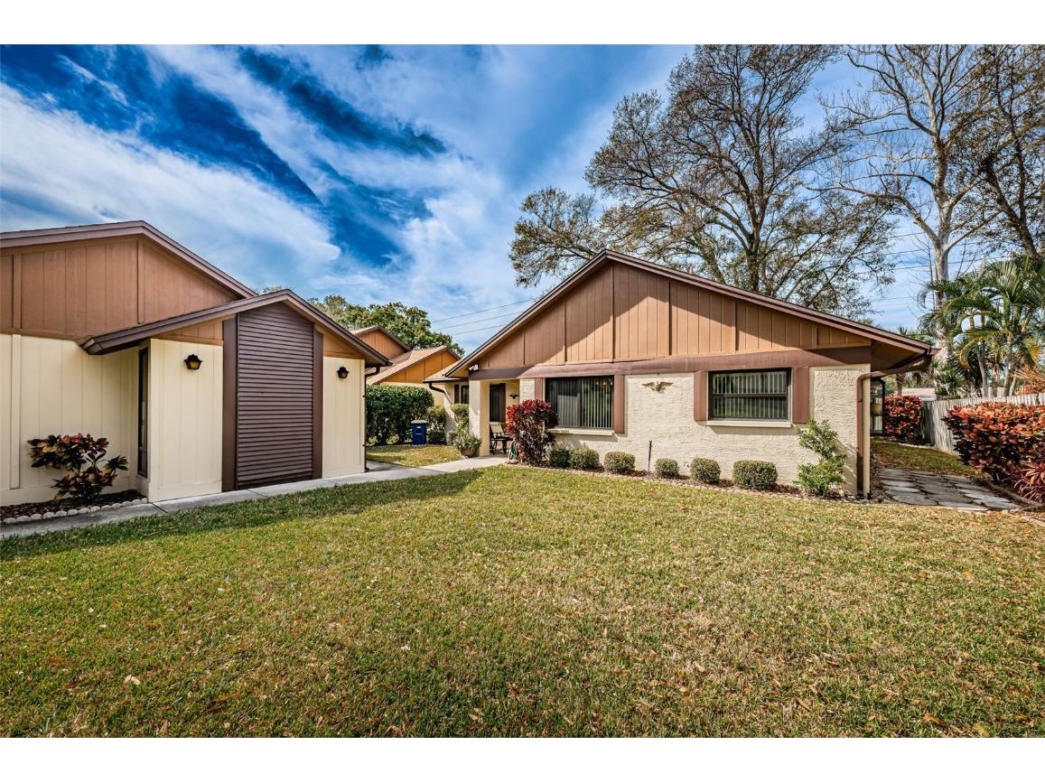 2574 Bay Berry Drive Clearwater FL 33763 U8230682 image1