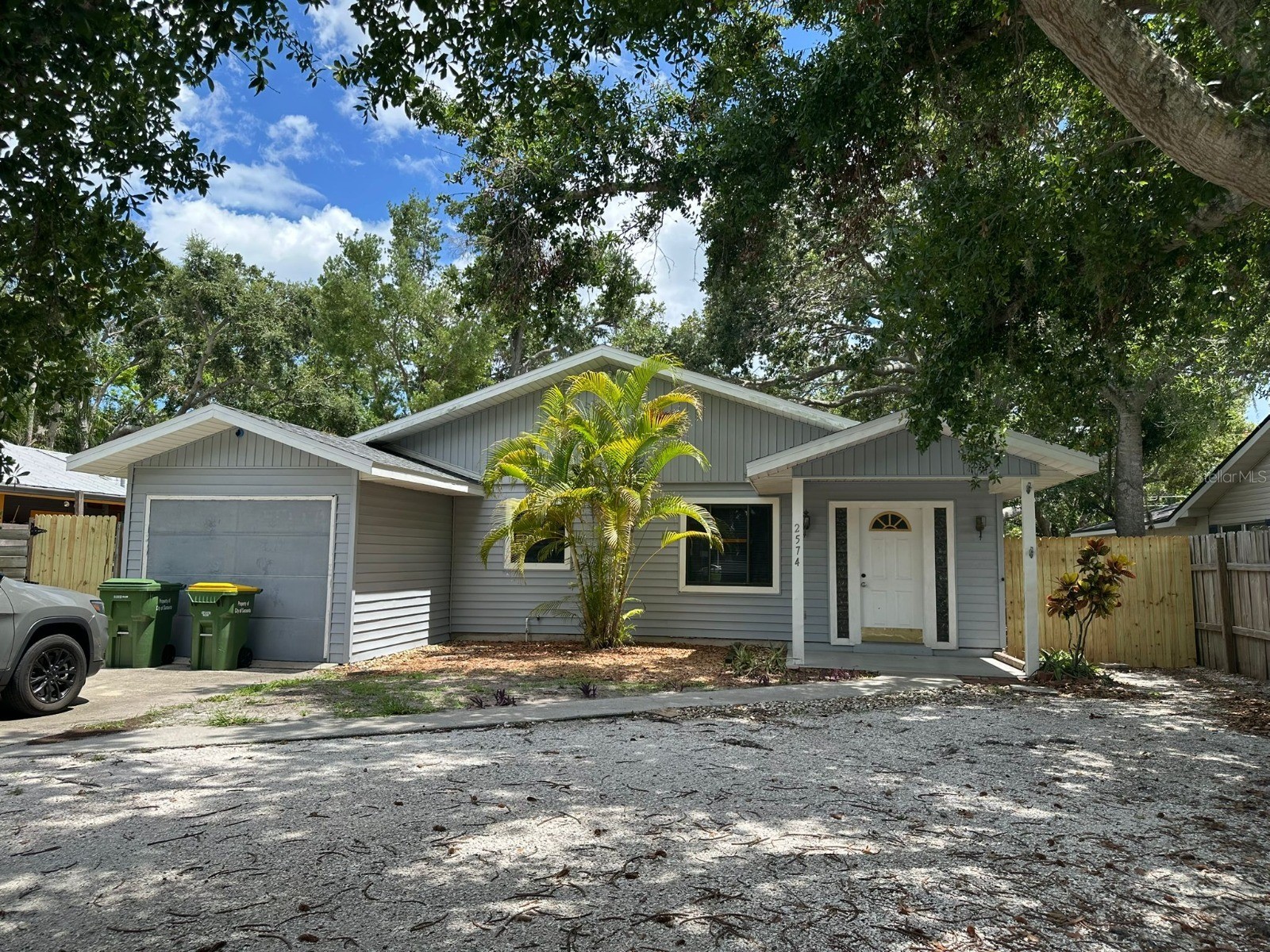 2574 Hawthorne Street Sarasota FL 34239 TB8507724 image1