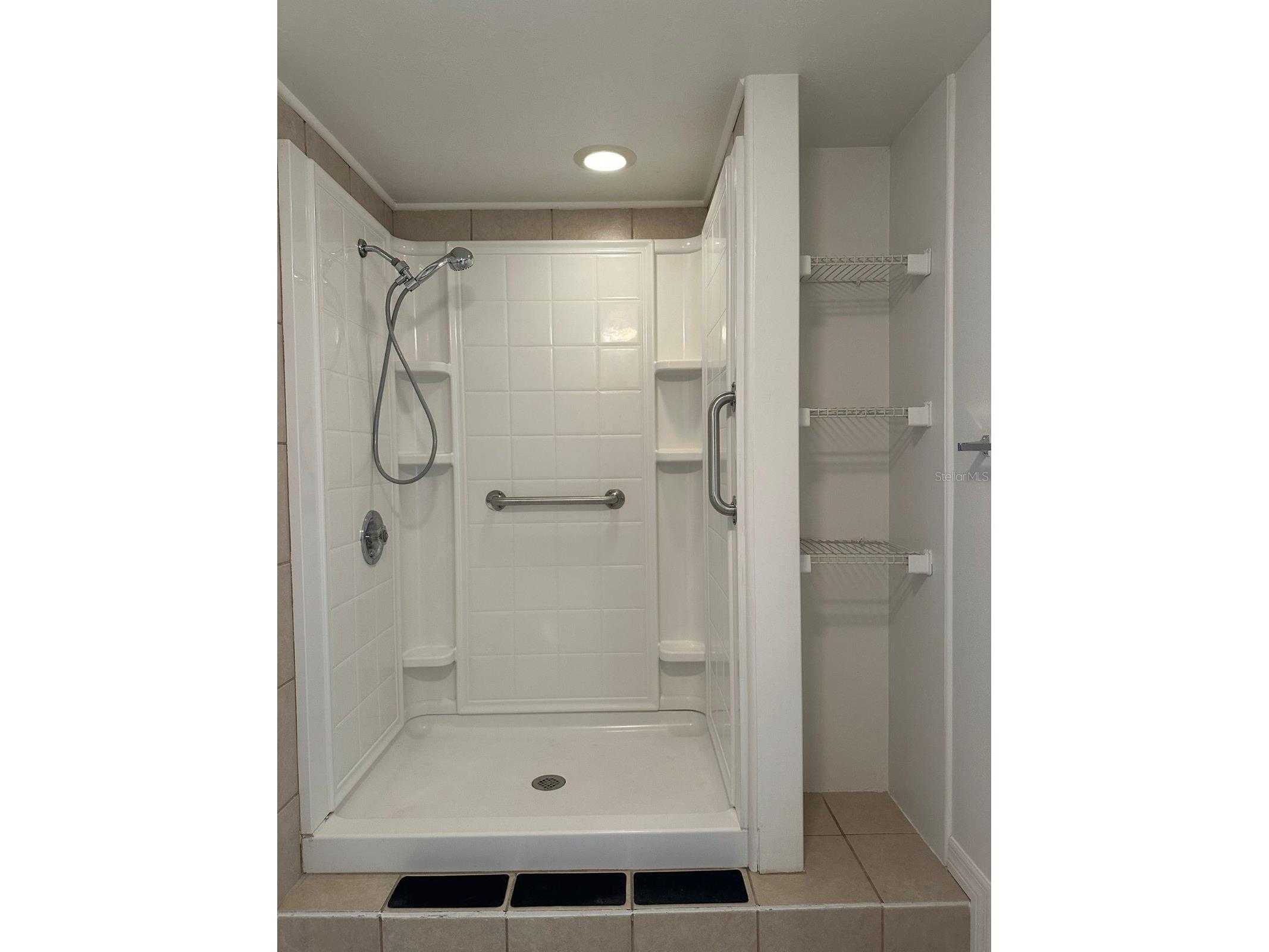2574 Hawthorne Street Sarasota FL 34239 TB8507724 image8
