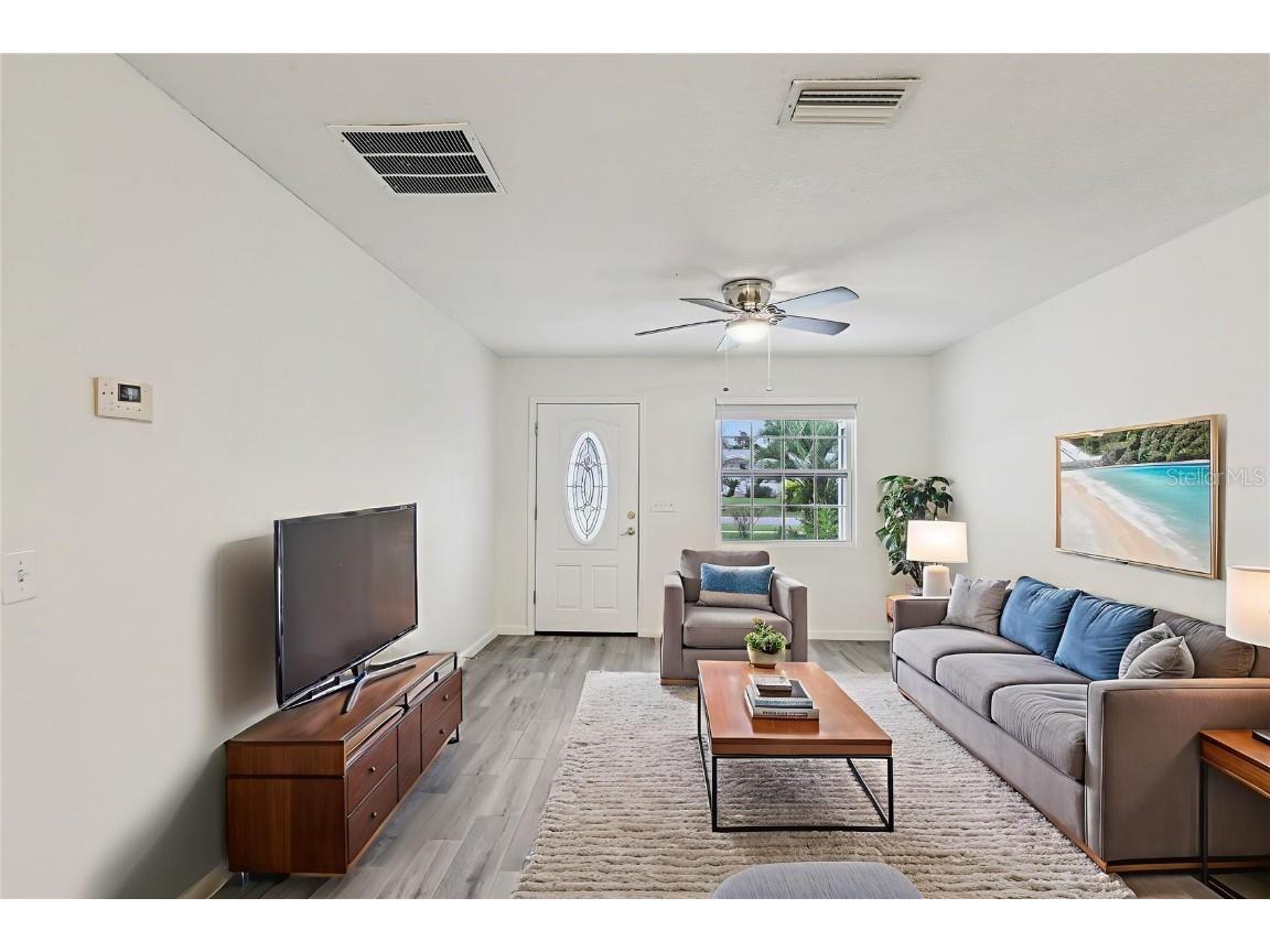 2574 Lofberg Drive Jacksonville FL 32216 FC315044 image4