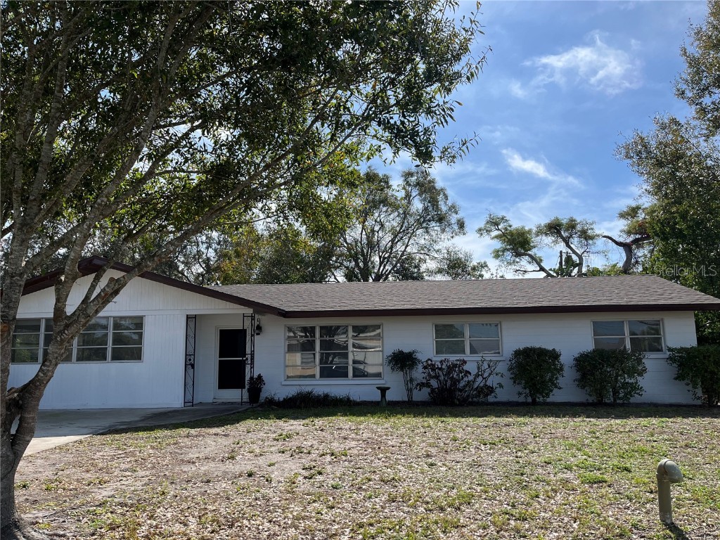 2574 Parma Street Sarasota FL 34231 A4595502 image1