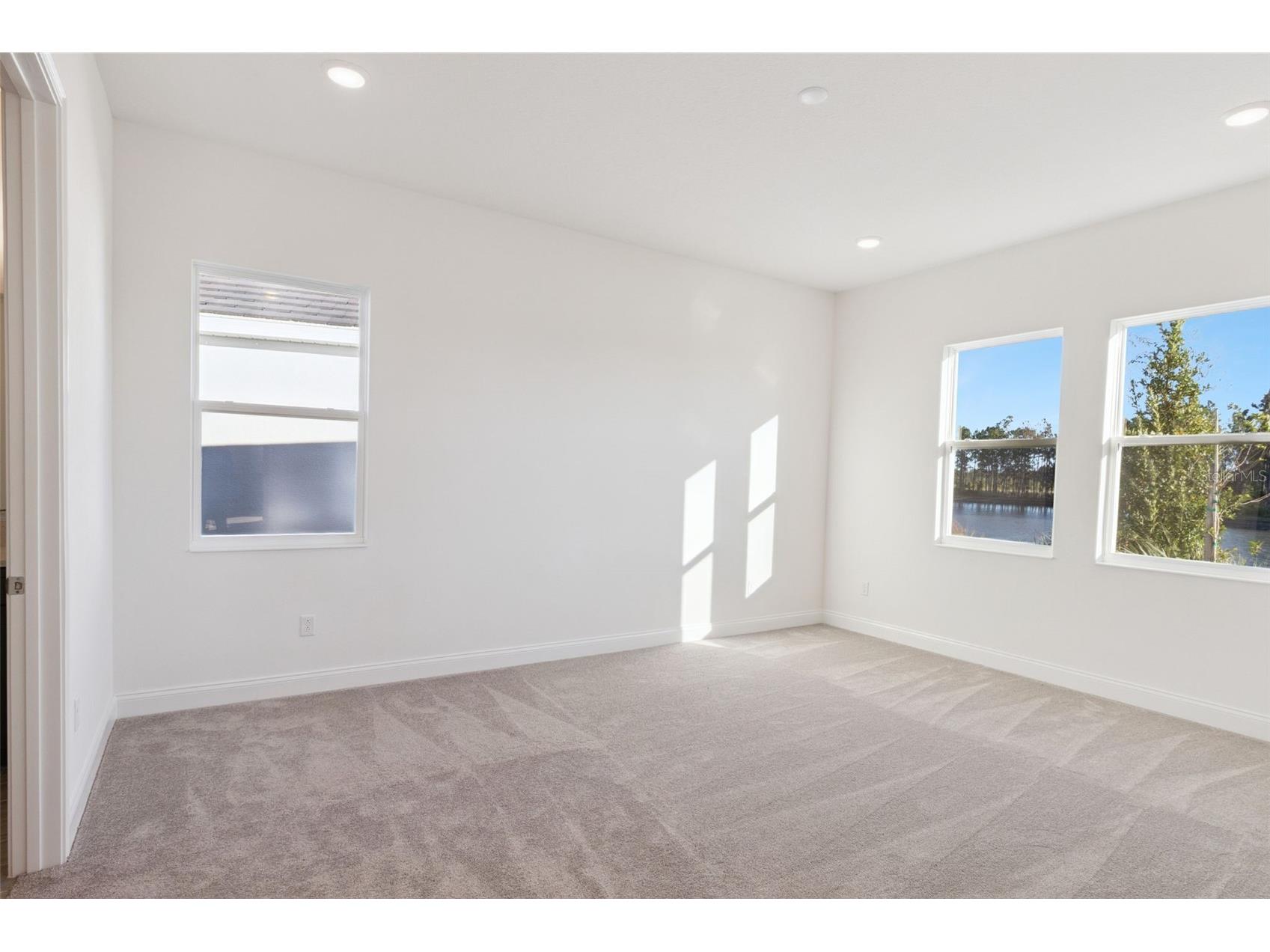 2574 Wise River Lane Zephyrhills FL 33541 O6338829 image38