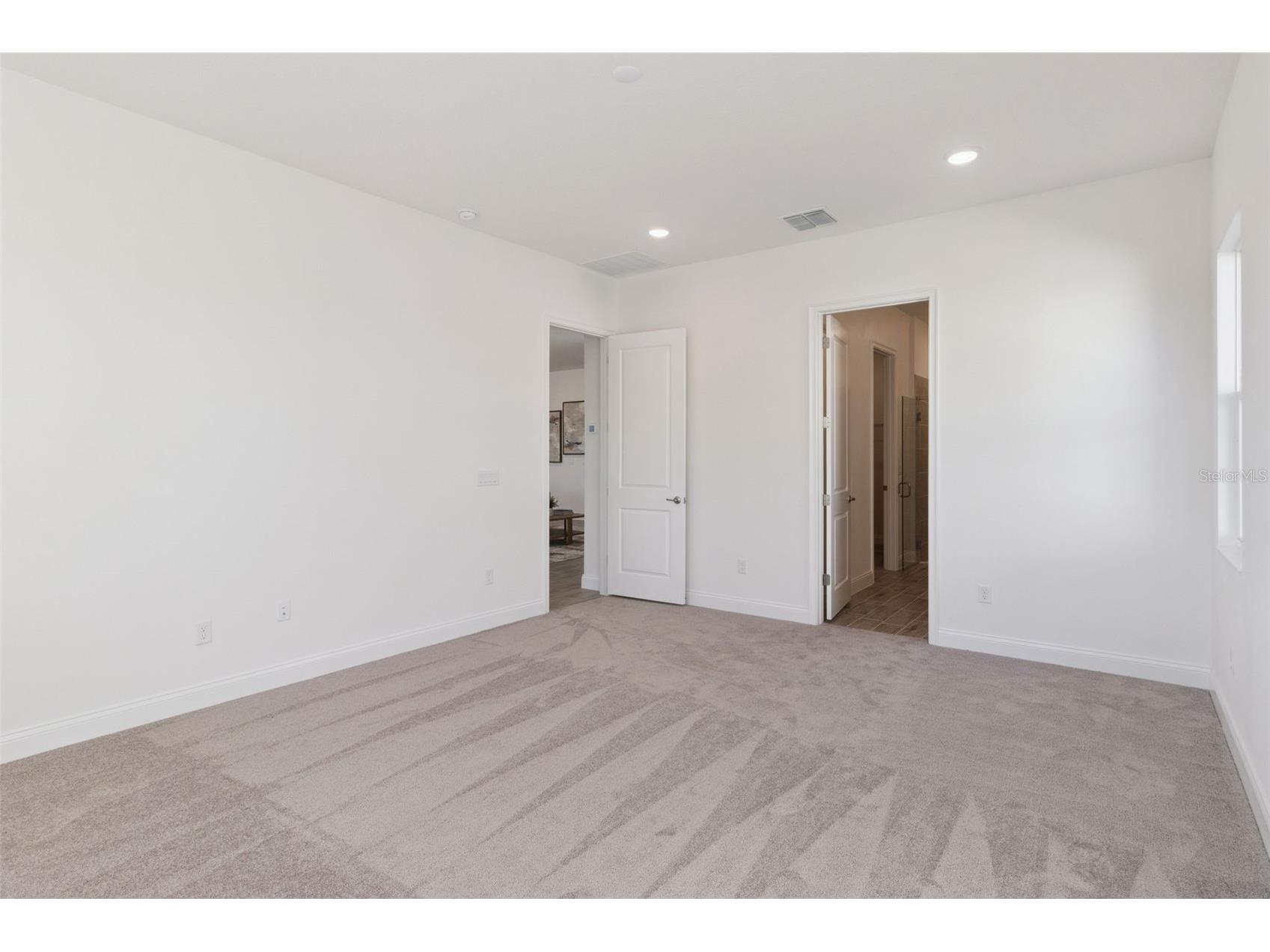 2574 Wise River Lane Zephyrhills FL 33541 O6338829 image40