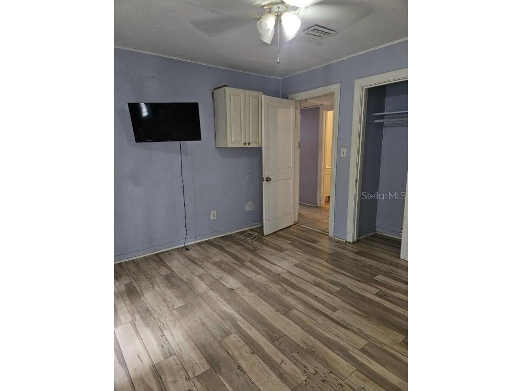 2575 18th Avenue S Saint Petersburg FL 33712 TB8495733 image15
