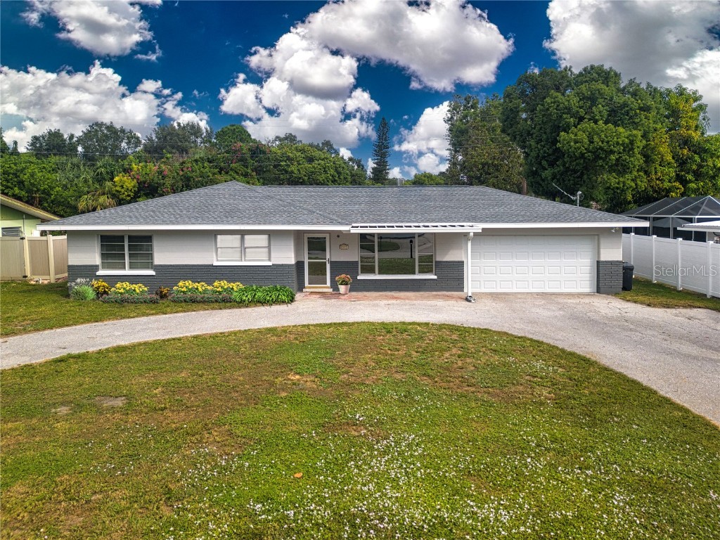 2575 Belvoir Boulevard Sarasota FL 34237 T3479270 image1