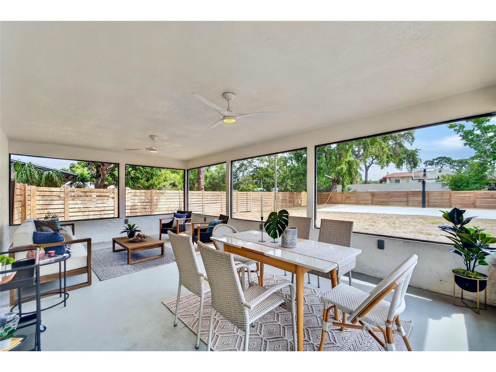 2575 Granada Circle E Saint Petersburg FL 33712 TB8505346 image4