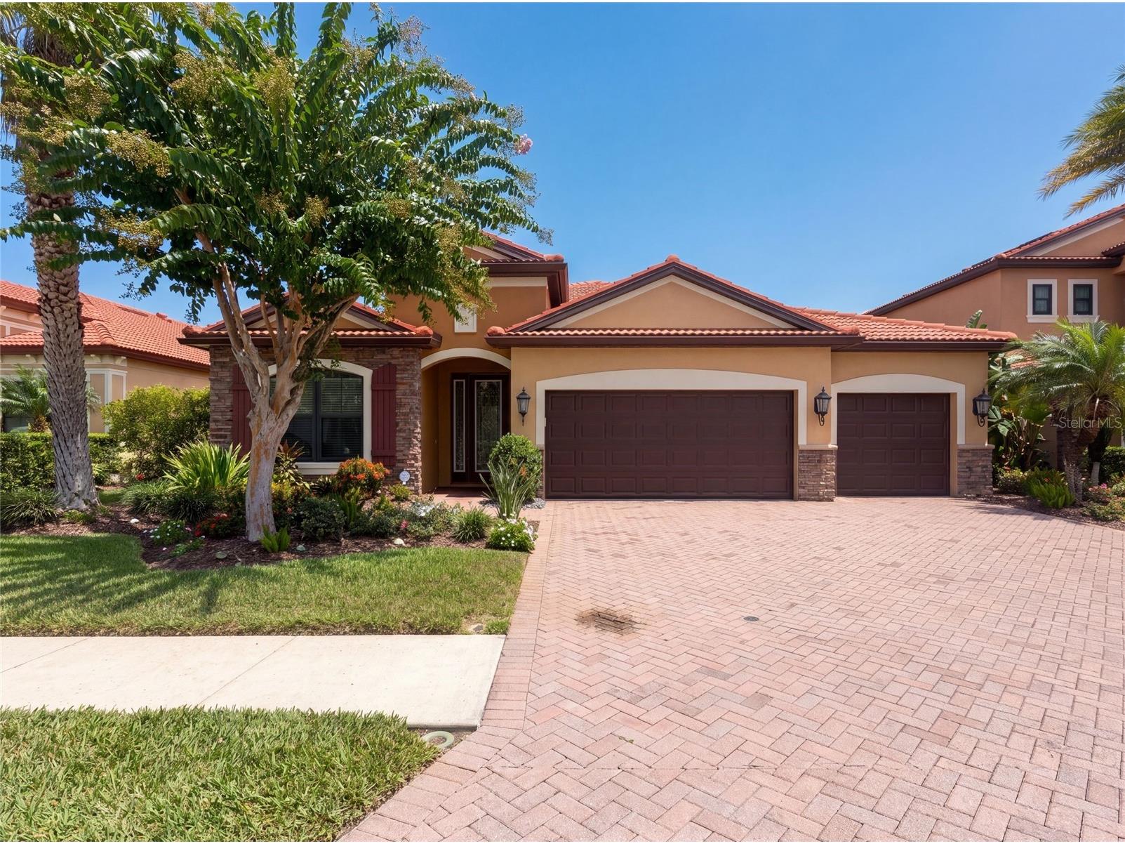2575 Grand Lakeside Drive Palm Harbor FL 34684 O6427814 image1