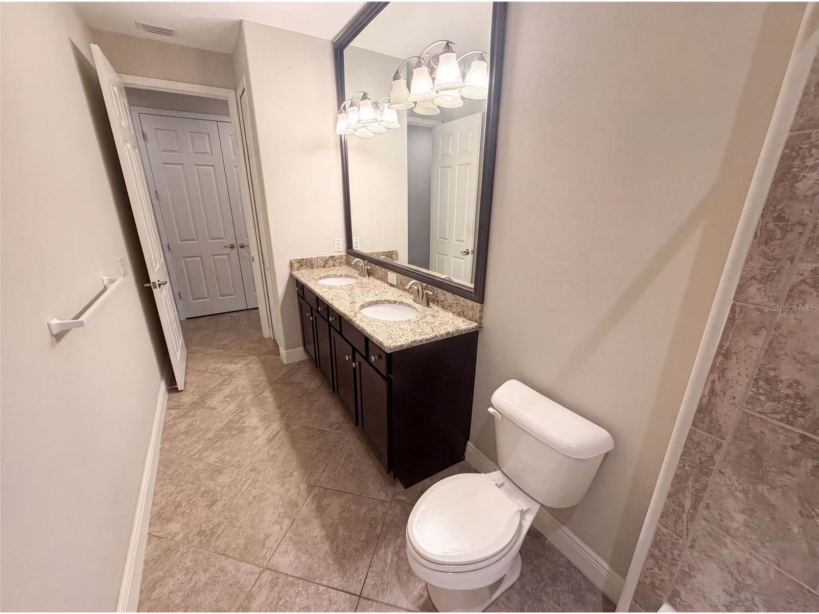 2575 Grand Lakeside Drive Palm Harbor FL 34684 O6427814 image23