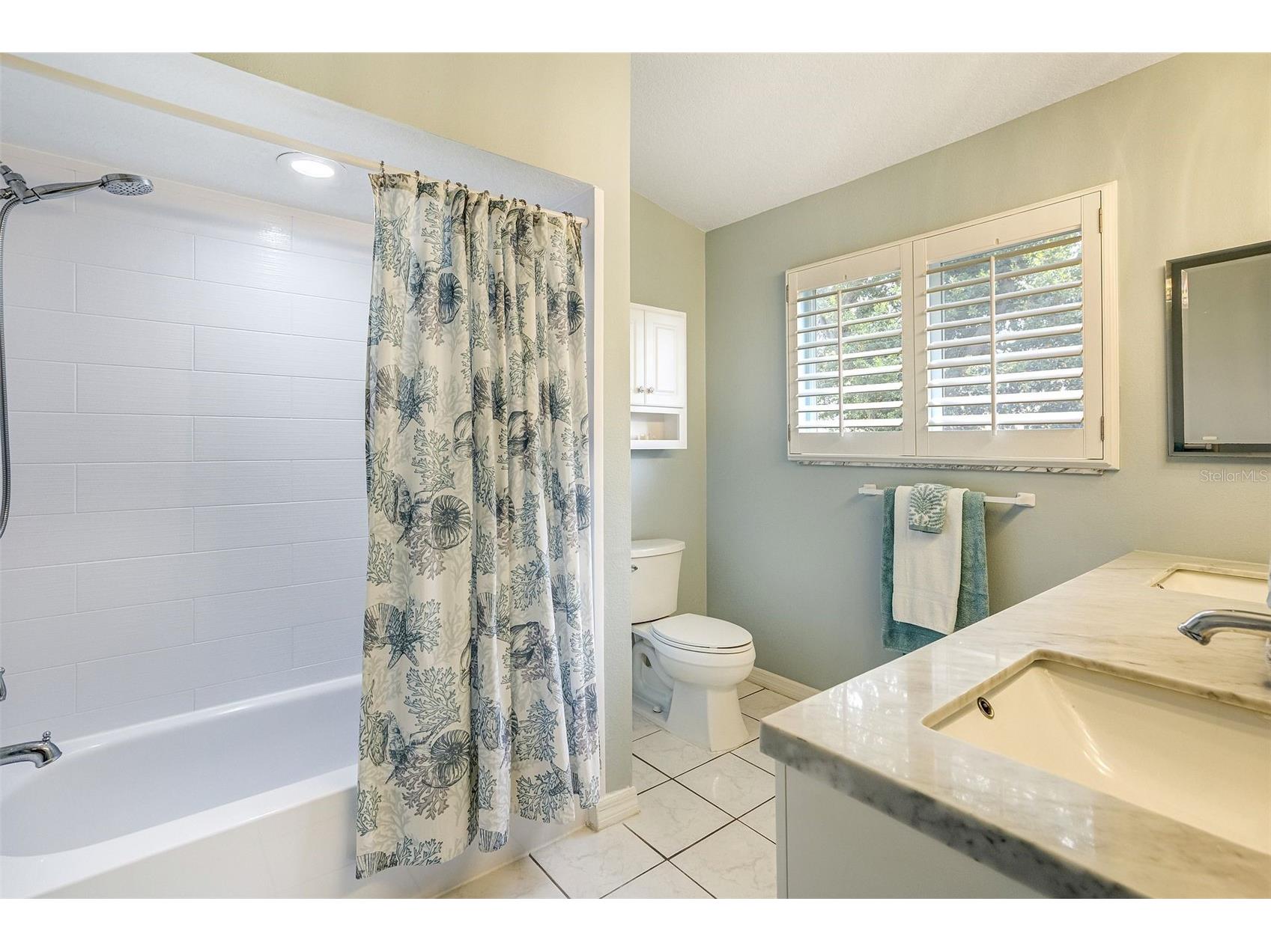 2575 Northfield Lane Clearwater FL 33761 TB8522162 image16