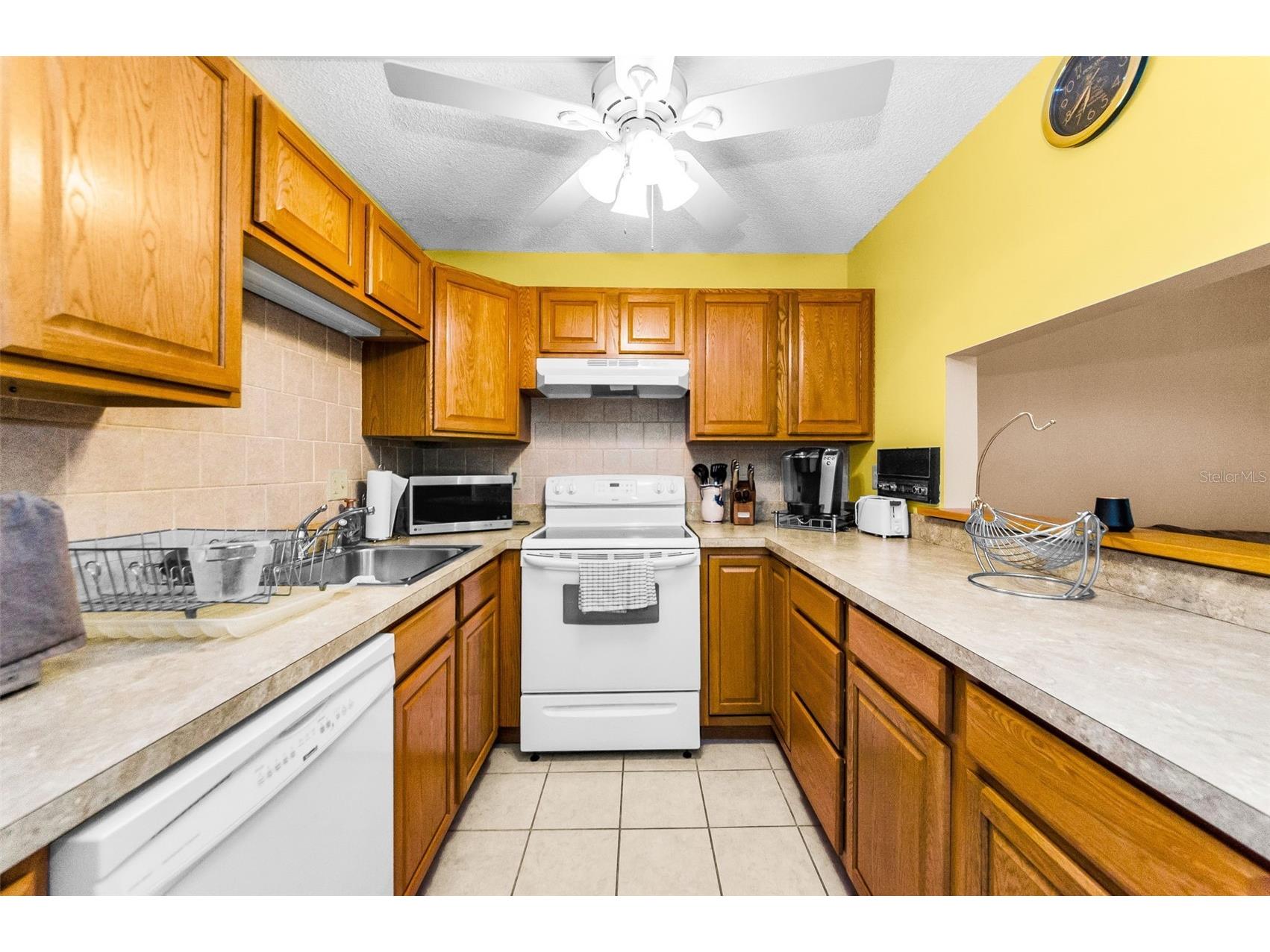 2575 Pine Ridge Way S #E1 Palm Harbor FL 34684 TB8523609 image8